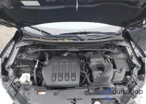 2020 Mitsubishi Eclipse Cross Le 1.5T Awc z USA, uszkodzony, nr VIN JA4AT4AA3LZ027777